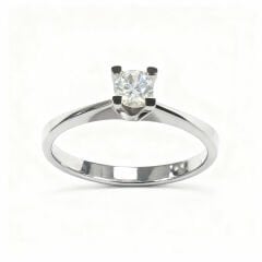 Tek taş pırlanta yüzük