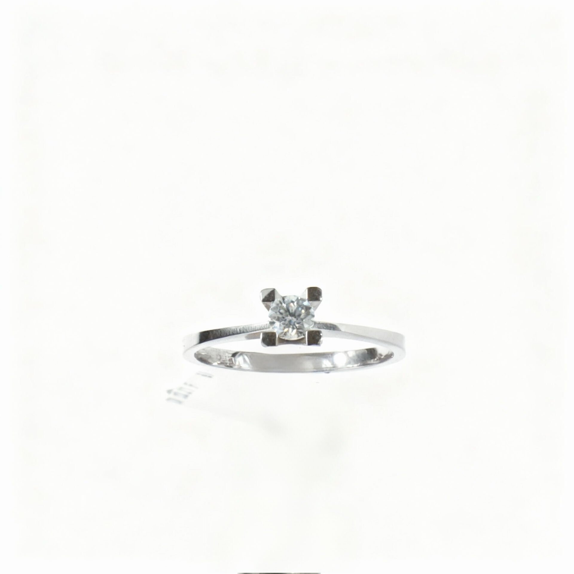 Tektaş pırlanta yüzük