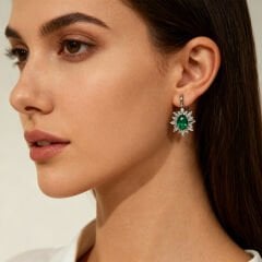 0,20 Karat Zümrüt küpe