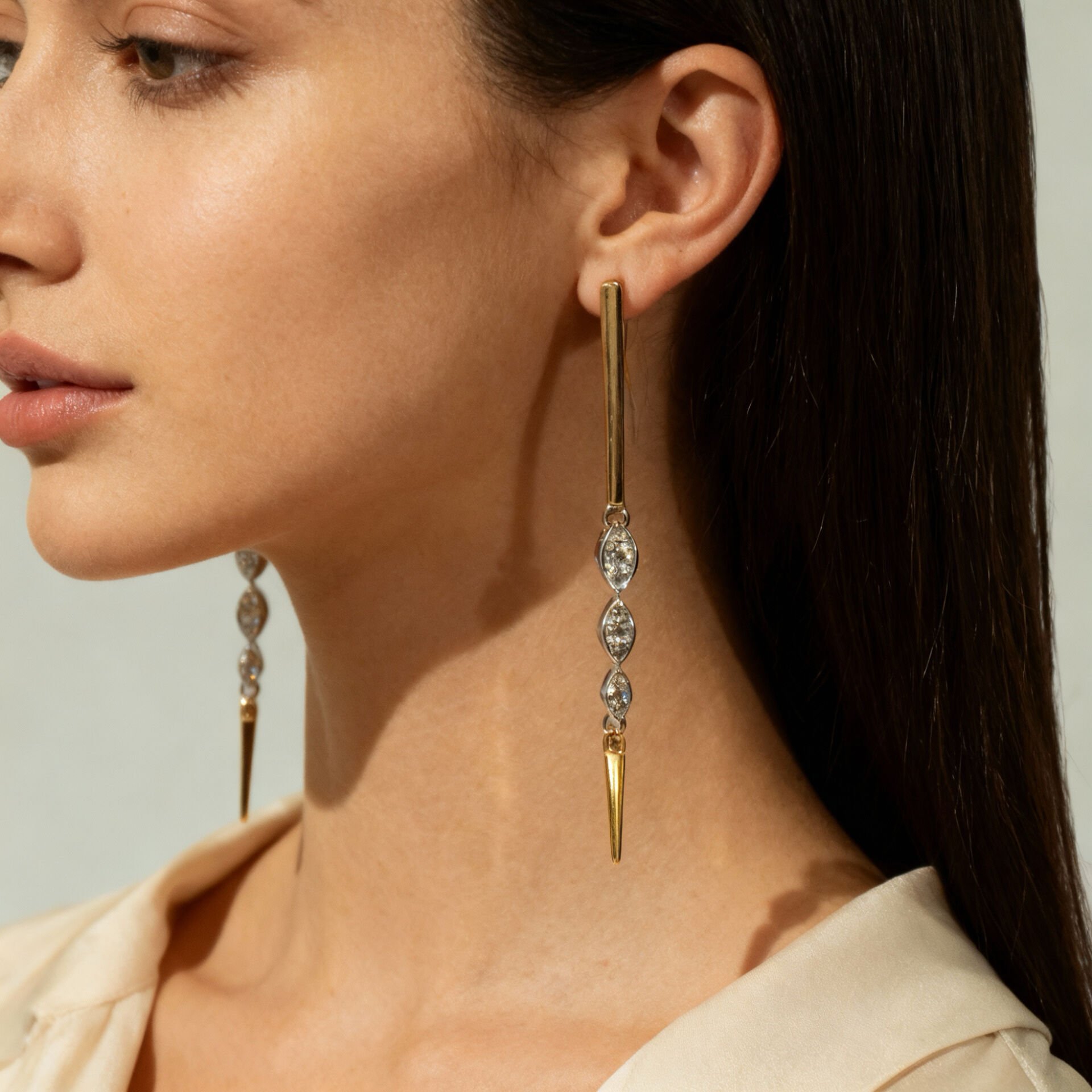 0.26 Karat Pırlanta Tasarım küpe