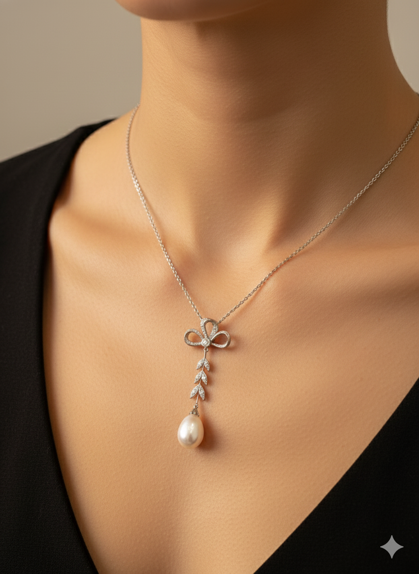 0.44 Karat Tasarım Pırlanta Kolye