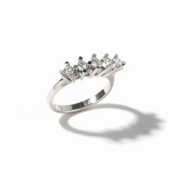 0.50 Karat beştaş pırlanta yüzük