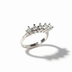 0.15 Karat beştaş pırlanta yüzük