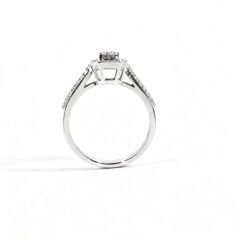 0.30 Karar baget pırlanta yüzük