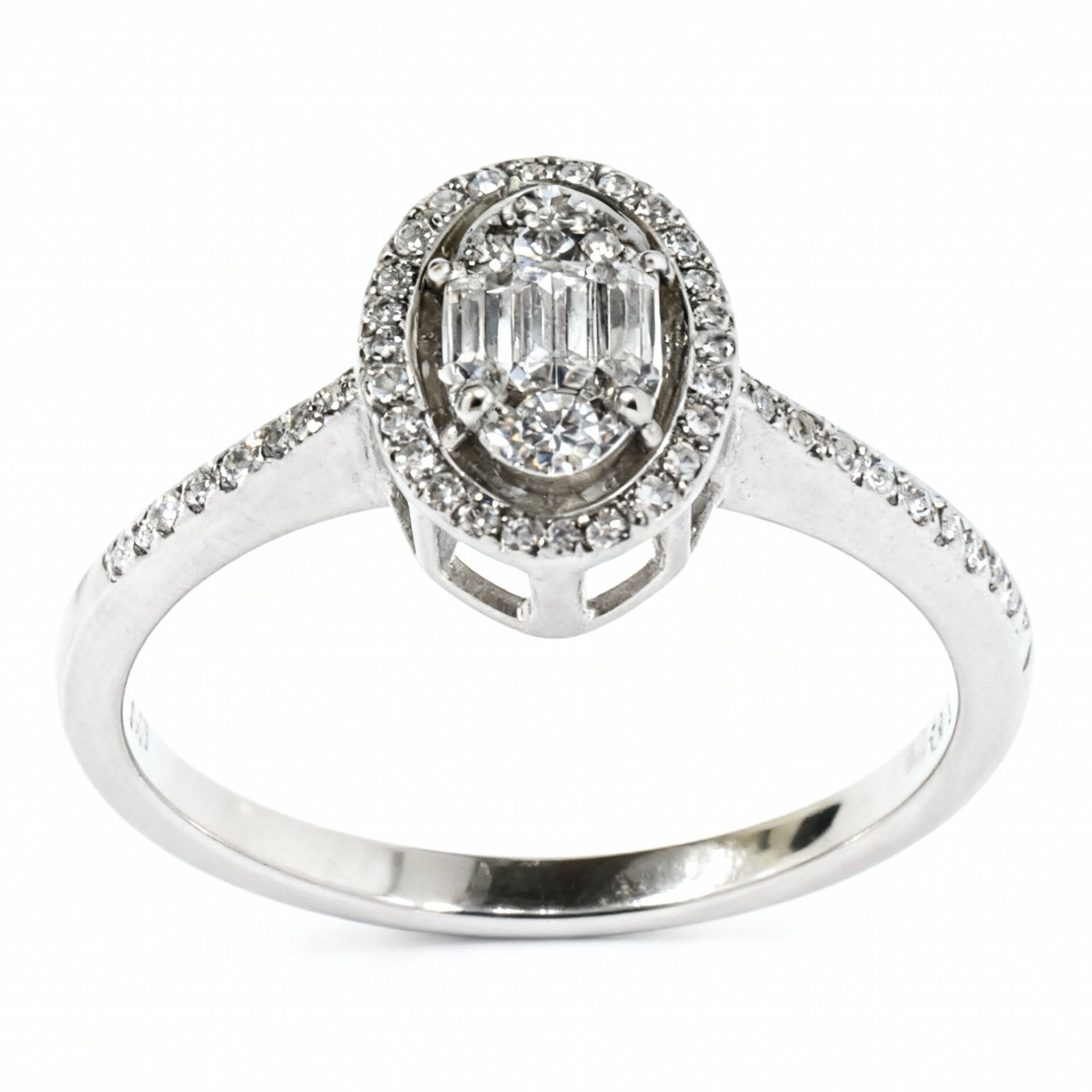 Oval Kesim Pırlanta 0,45Karat