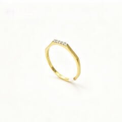 Köşegen altın yüzük