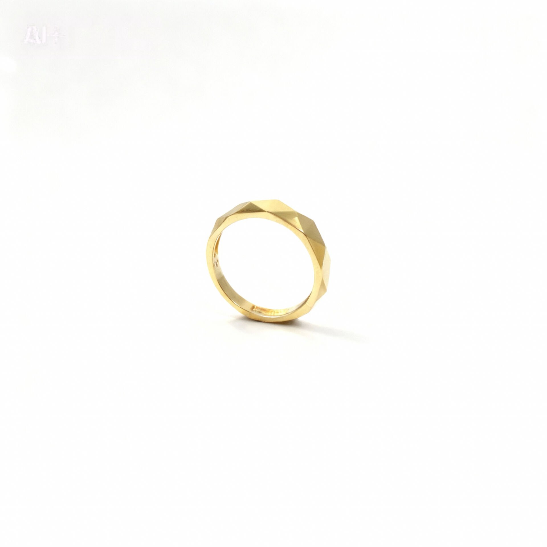 Prizma Altın Yüzük