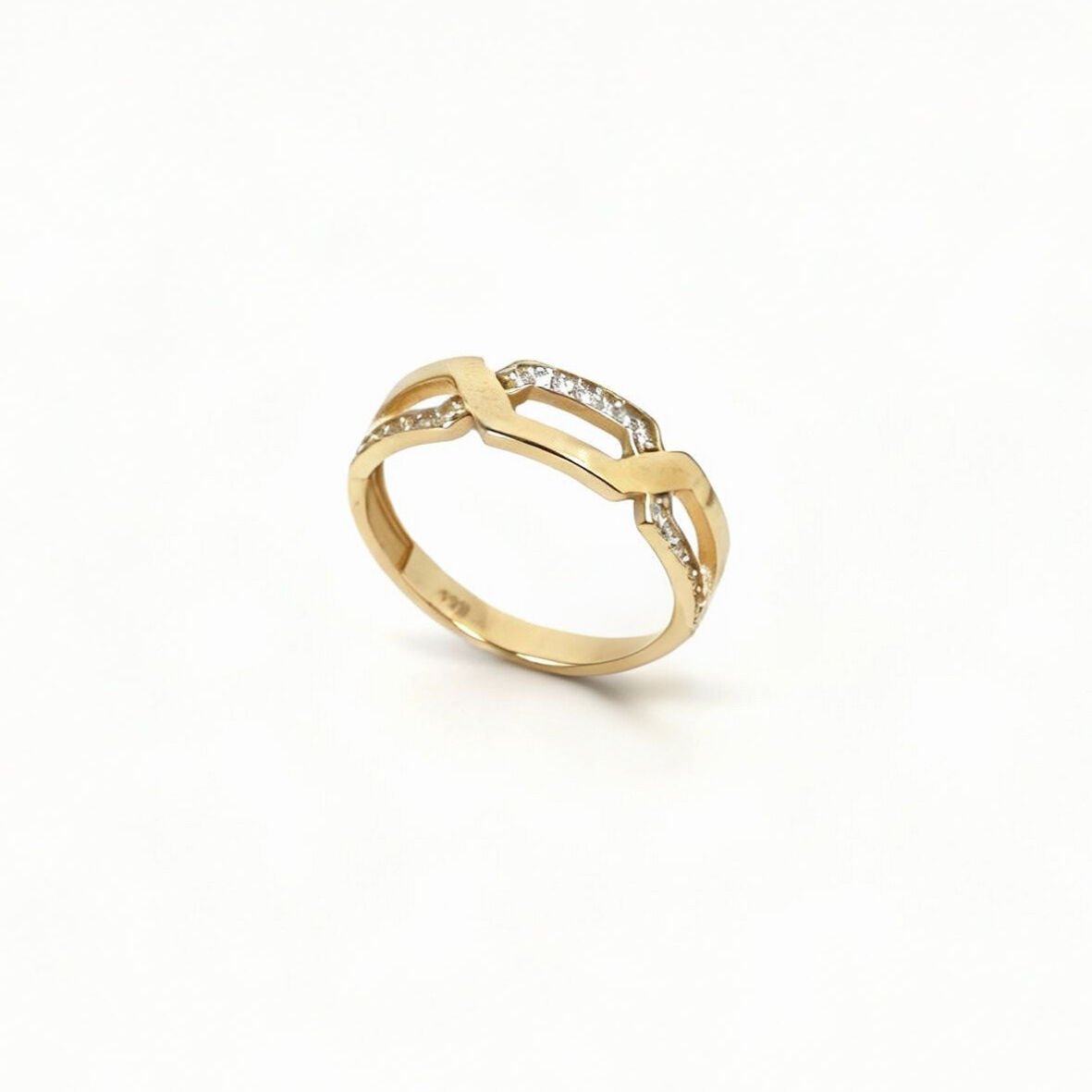 Altın Taşlı Zincir Yüzük