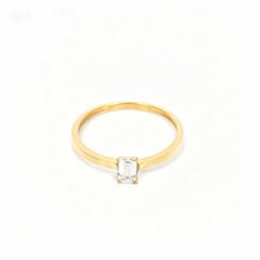 Altın Tektaş Yüzük