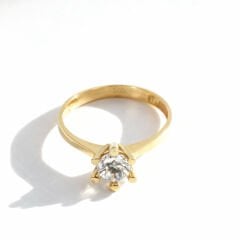 Altın Tektaş Yüzük