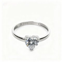 Altın Kalpli Tektaş Yüzük