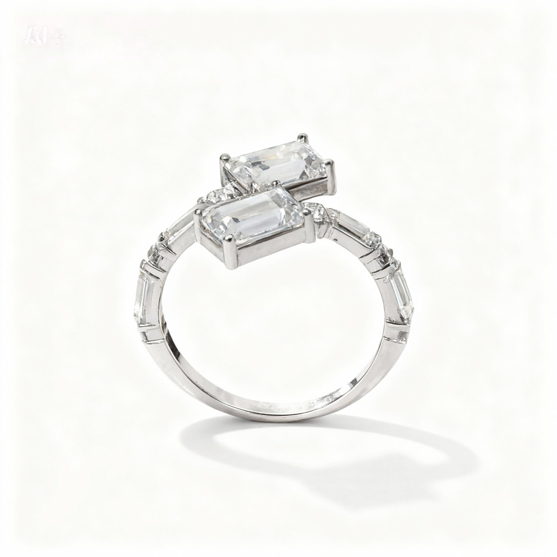 Altın Tasarım Yüzük