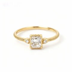 Altın Tektaş Yüzük