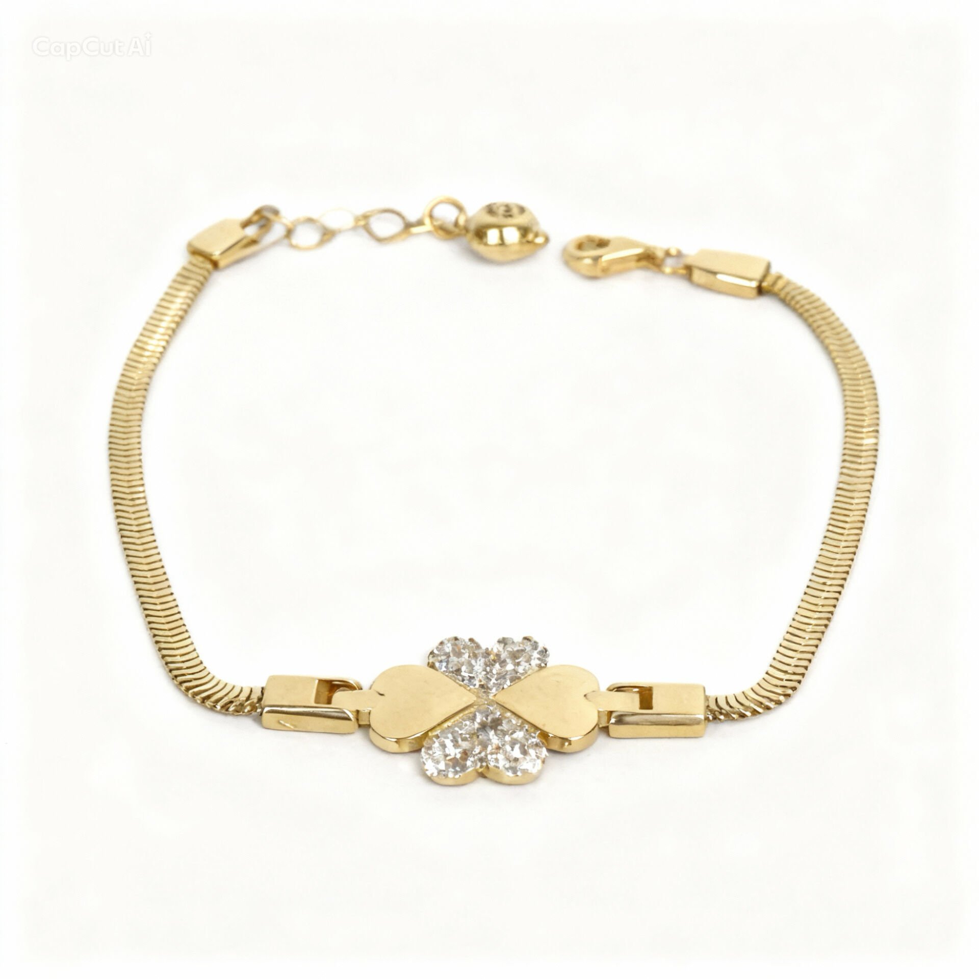 Yonca Altın Bileklik