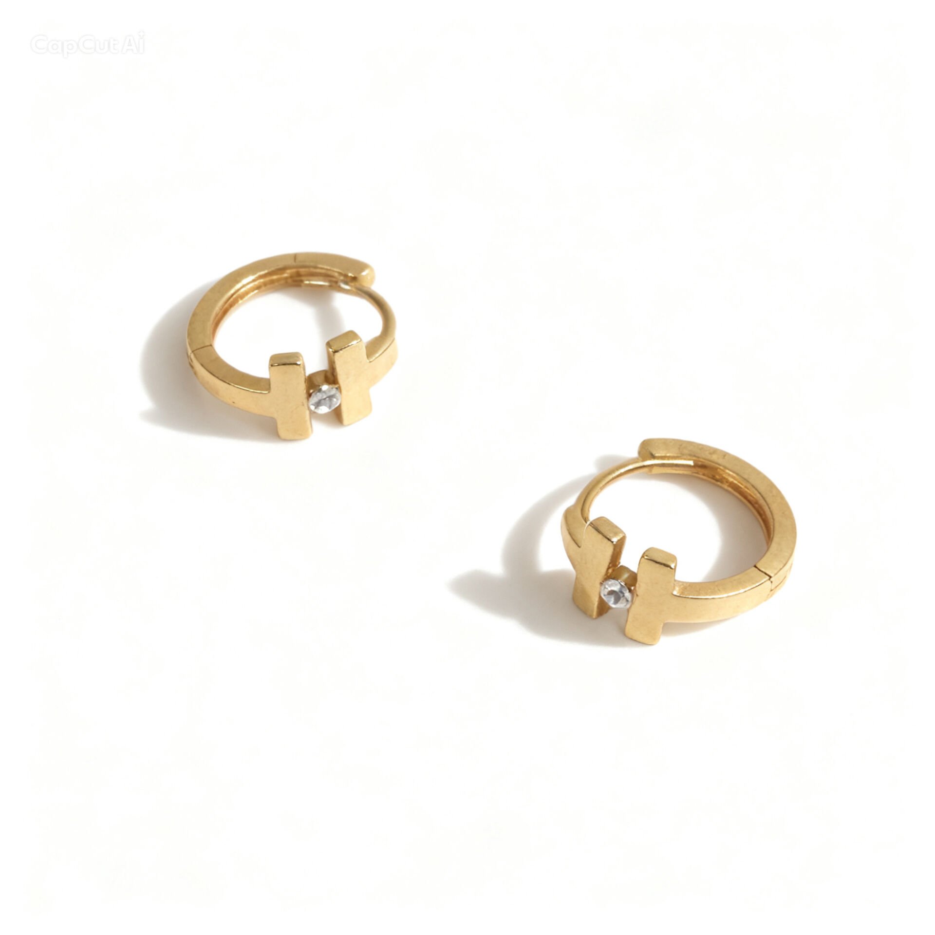 Taşlı Altın T Küpe