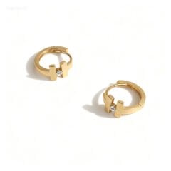 Taşlı Altın T Küpe