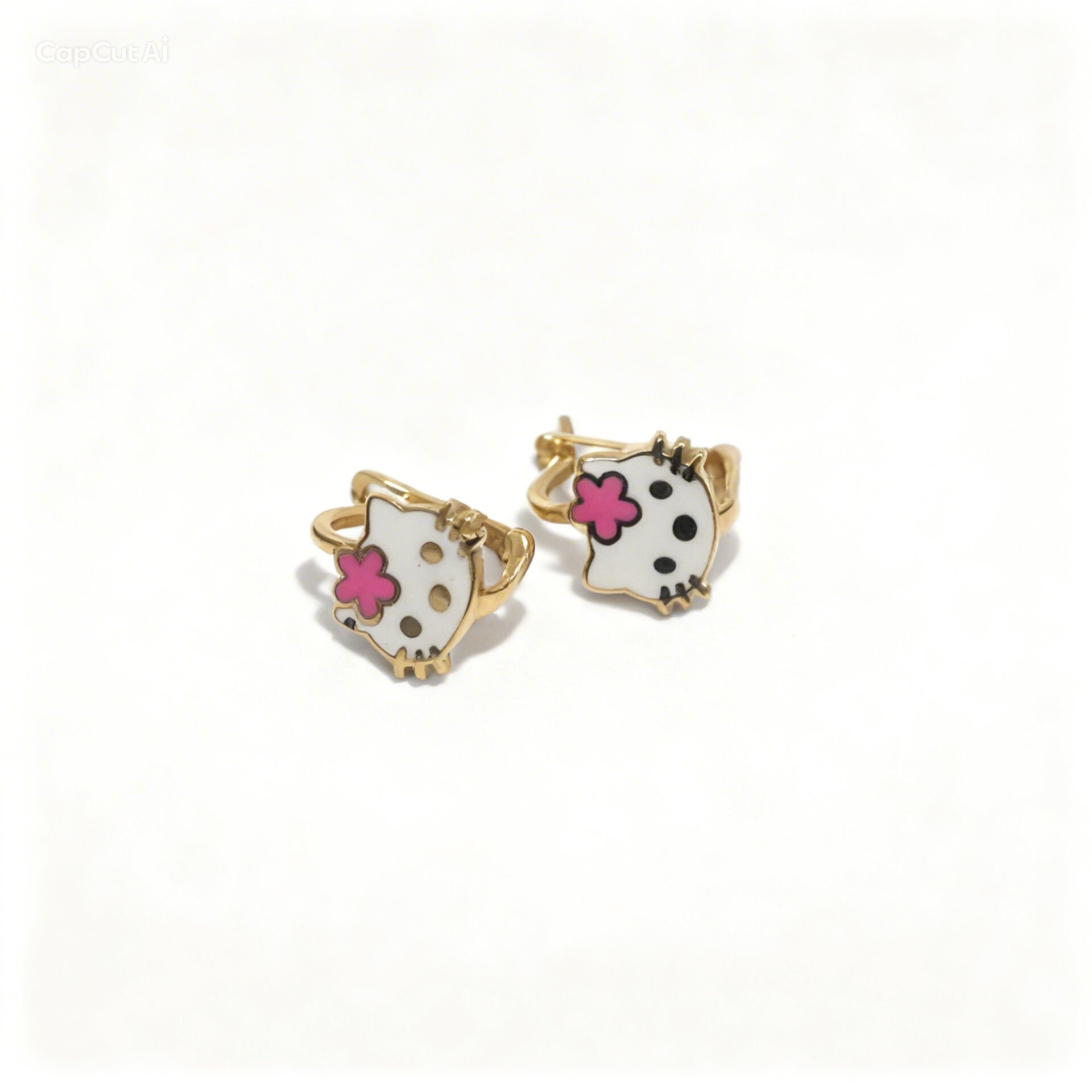 Hello kitty altın çocuk küpe